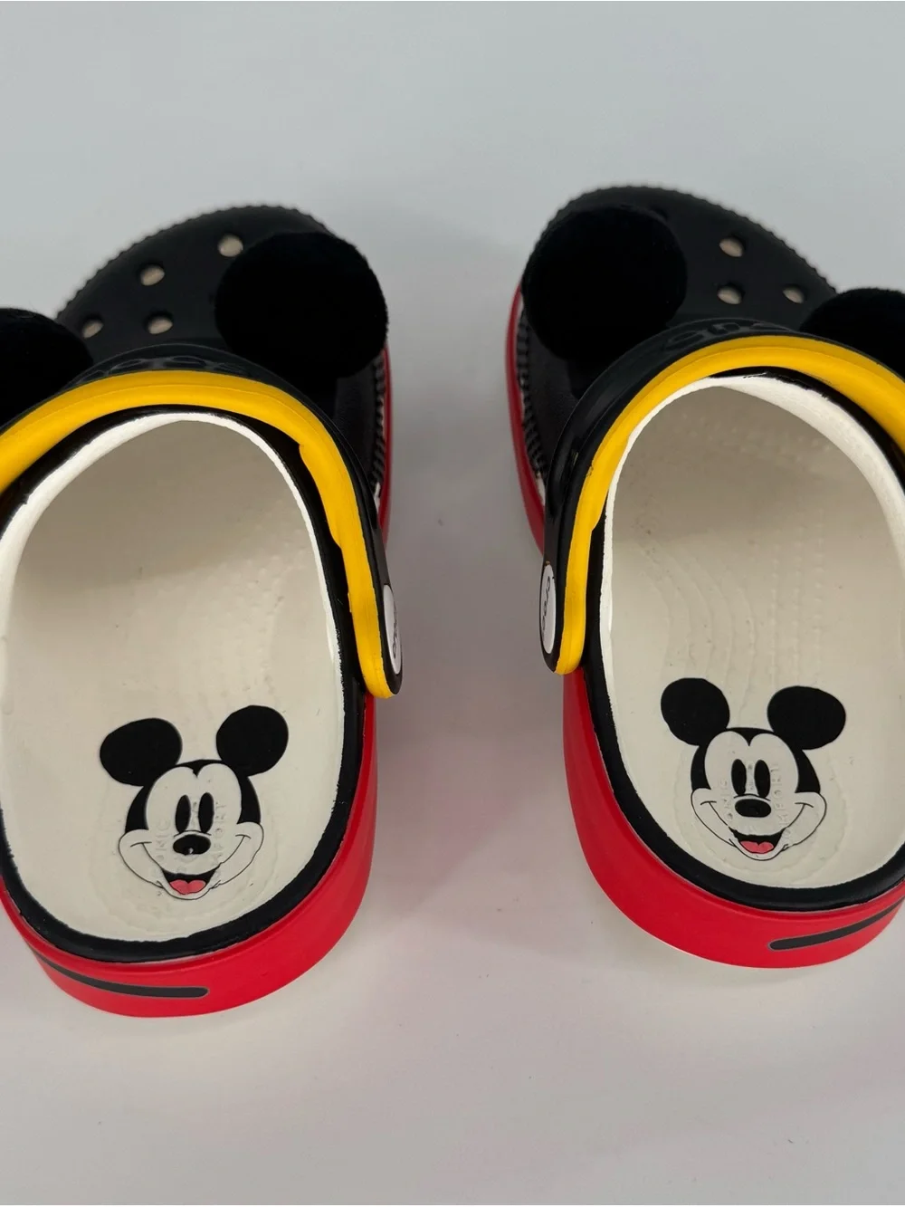 CROCS Kids Black with Yellow & Red Mickey Ear Clogs Unisex Size 7